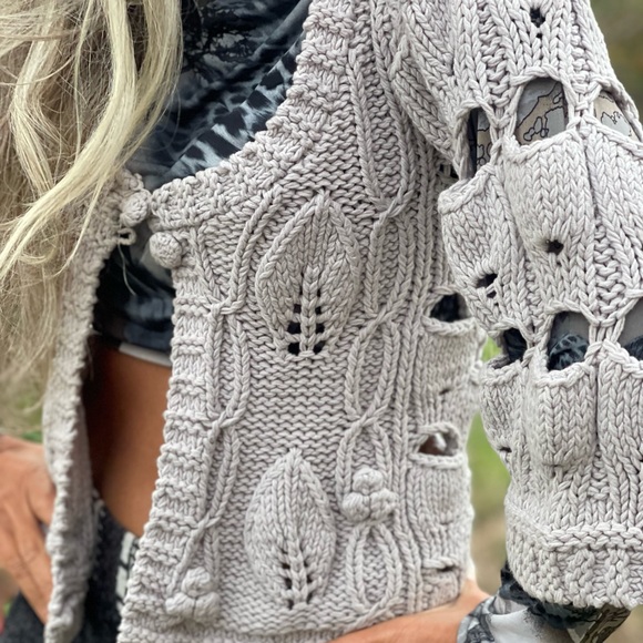 Crew cardigan , Handmade - Picture 3 of 12